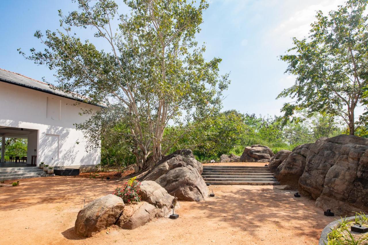 Ceylon Breeze Sigiriya Hotel Luaran gambar